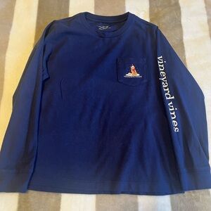 Vineyard Vines Navy Boy’s Long Sleeve Tee Christmas theme